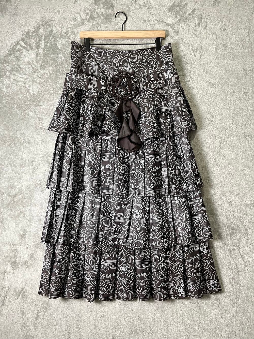 Vintage Boho Paisley Tiered Maxi Skirt Ruffle Rosette Detail Romantic Festival
